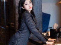 [XiuRen] VOL.9410 모델 Bai Jie Bessie ::: 클로버생중계