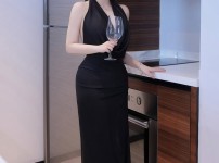[XiuRen] Vol.8623 모델 Nai Cha Wei De Bao Zi ::: 클로버티비